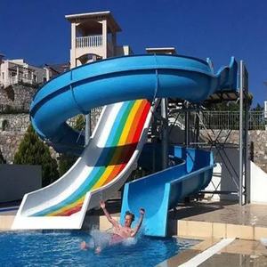 Tobogán de parque acuático a gran escala de alta velocidad con rociador de almohadilla para buzos de piscina y entusiastas del juego acuático - Product Image 3