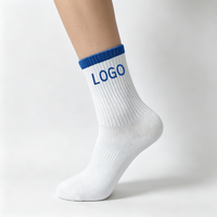 Chaussettes de sport en coton personnalisées avec logo OEM, chaussettes de course athlétiques unisexes en jacquard, chaussettes de sport de compression personnalisées
