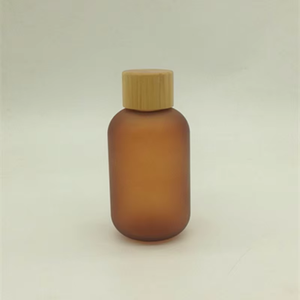 <span class=keywords><strong>120ml</strong></span> 4oz hổ phách Frosted vuông Pet nhựa rỗng chai lotion với nắp tre bơm con dấu hộp đóng gói - Product Image 5