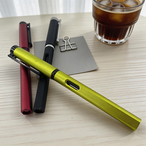 Stylo bille publicitaire en plastique, pas cher, en gros, avec logo personnalisé pour cadeaux promotionnels - Product Image 3