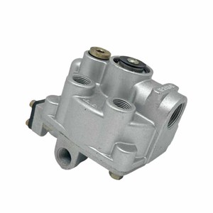 공장 직접 트럭 공기 브레이크 밸브 KN30100 KN30200 KN30300 KN30400 트럭 브레이크 밸브 부품 트럭 액세서리 - Product Image 1