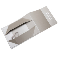 Boîte cadeau en carton rigide de luxe pliable grise en gros avec fermeture magnétique, finition mate et recyclable