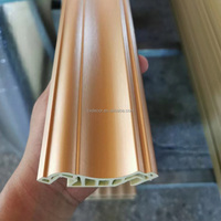 Moulures de corniche en PVC pour faux plafond, designs ignifuges et imperméables, décoration murale, coin intérieur, moulures de couronne