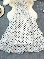 Robe Vintage Style Cour Sans Manches Col V Boutonnage Simple Coupe Évasée Imprimé Floral