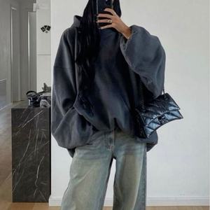 เสื้อฮู้ดดี้ผ้าเทอร์รี่คอตตอน 420 GSM คุณภาพสูงสำหรับผู้หญิง พิมพ์ลายตามสั่ง ฮู้ดดี้ทรงโอเวอร์ไซส์ หนานุ่ม - Product Image 1