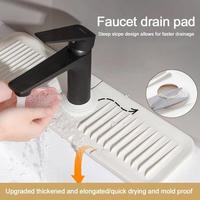 Tapis de cuisine en silicone, protection anti-éclaboussures pour évier, tapis de cuisine multifonctionnel avec bac d'égouttement, porte-éponge et porte-savon
