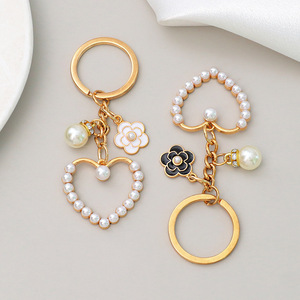 Perle Coeur Camélia Porte-clés Mode Sac À Main Porte-clés En Métal Sac Pendentif Ornement Cadeau Pour Voiture Diamant Bourse Porte-clés - Product Image 2