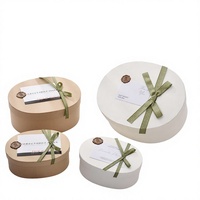 Boîte cadeau ovale en papier kraft alvéolé pour la Fête des Enseignants, avec ruban et carte de vœux, idéale pour la pâtisserie, les cadeaux de demoiselle d'honneur et les fêtes