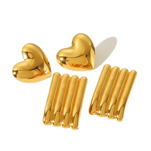 Boucles d'oreilles pendantes en forme de cœur, plaquées or 18 carats, en acier inoxydable, pour femmes, bijoux de fête, design géométrique - Product Image 5