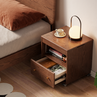 Table de chevet en bois massif Bauhaus avec roulettes cachées, table de chevet mobile intégrée pour petite chambre, gain de place, rangement CTG090