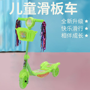 Trottinette pour enfants avec lumières pour bébés et tout-petits de 12 mois et plus, âge 1-3 ans, couleur verte - Product Image 4