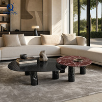 Table basse design contemporaine avec base en métal artistique et plateau en marbre pour projets de mobilier de villa, hôtel et salon