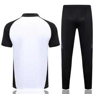 Ensemble de maillot de football unisexe toutes saisons Nouveaux modèles pour adultes Séchage rapide Manches courtes Spandex/Polyester Vêtements de club - Product Image 3
