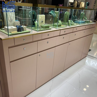 Vitrine à bijoux moderne, écologique et durable avec éclairage LED, design créatif pour magasins, kiosque à bijoux personnalisable