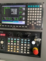 Centre d'usinage CNC 5,5 kW BT30 pour profilés en aluminium, centre de perçage et de taraudage CNC