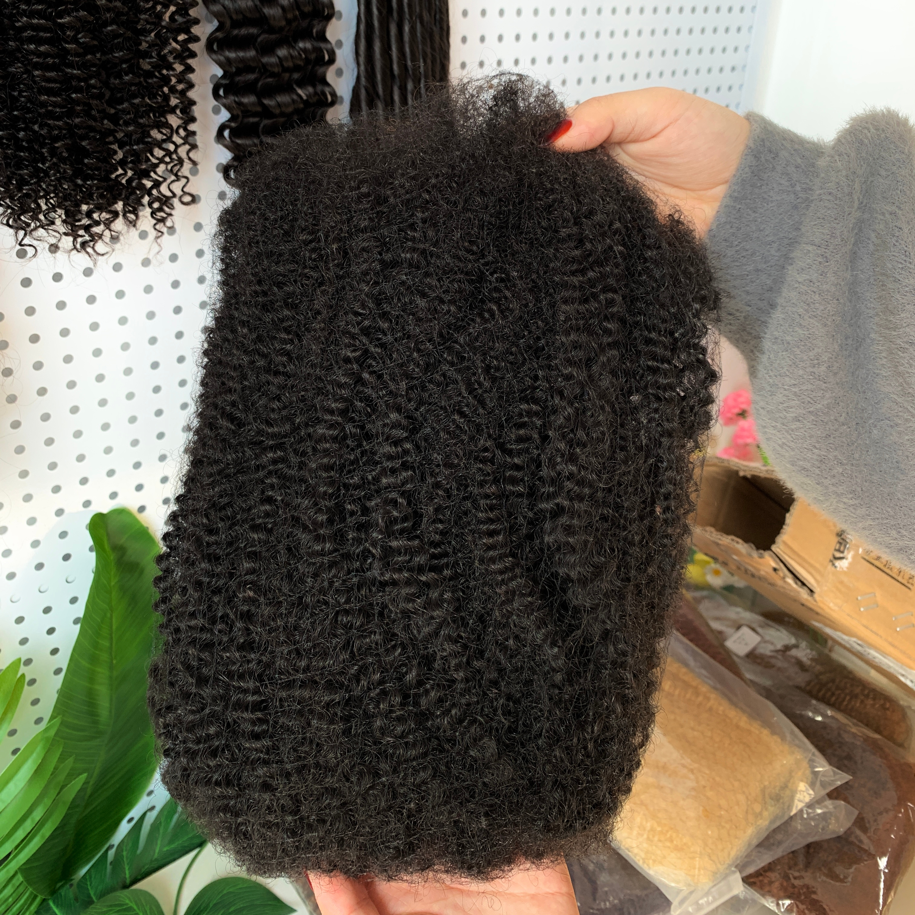 Natural Black 4C Remy Brazilian Human Hair for Braiding Long Length Afro Kinky Bulk Hair Wholesale Customizable Packaging