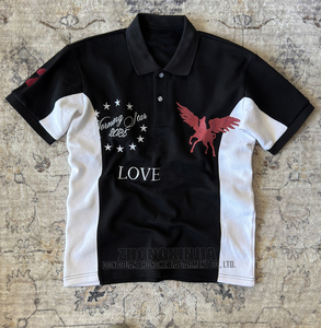 Camiseta Polo Unisex de Gran Tamaño con Estampado Gráfico DTG Pegasus de Alta Densidad, Lavado Ácido, Estilo Urbano, 100% Algodón, Tejido Piqué - Product Image 3