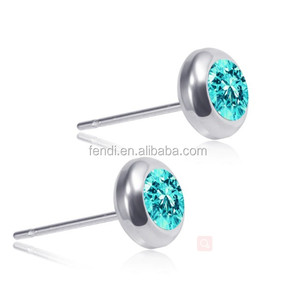 Boucles <span class=keywords><strong>d</strong></span>'oreilles strass simples pas cher cristal étant des boucles <span class=keywords><strong>d</strong></span>'oreilles livraison gratuite - Product Image 4