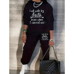 Conjunto Deportivo de Dos Piezas para Mujer, Sudadera con Capucha de Forro Polar de Manga Larga y Pantalones Deportivos, Estilo Casual - Product Image 1