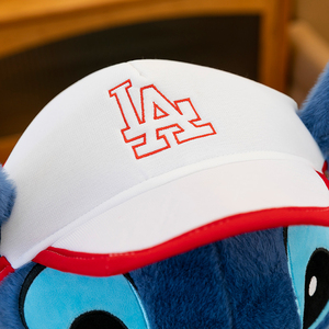 Đồ chơi sang trọng quái vật theo phong cách thể thao màu xanh, đồ chơi sang trọng Quái Vật tai to, búp bê sang trọng đội mũ theo chủ đề thể thao - Product Image 4