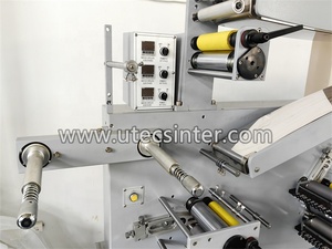 Impresora automática de flexografía de etiquetas de cuello de camiseta de etiqueta UGS21, impresora de flexografía de tipografía de cinta de logotipo de tejido de tipo polivinílico - Product Image 2