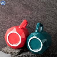 Vente en gros de tasse avec LOGO personnalisé Tasse en diamant Taza Personnalité de la maison Tasse à café créative en céramique pour hommes et femmes pour cadeau