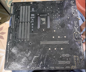 Tarjeta Madre Usada B460M-PLUS Micro-ATX LGA1200 10.ª Generación Intel I7/I5/I3 4 DDR4 128GB Máx. M.2 NVMe para Escritorio - Product Image 2