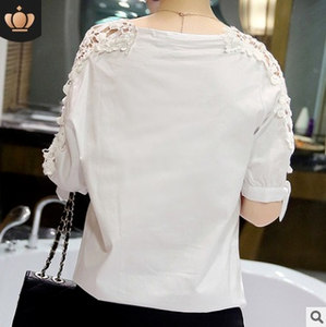 Großhandel Sommer New Style Plus Size Damen lose koreanische Version der hohlen Bluse Lace Bottom ing Shirt Damen Bluse - Product Image 3