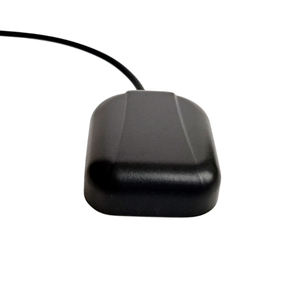 Antenne GPS GNSS multifréquence active du fabricant en gros Antenne automobile étanche - Product Image 1