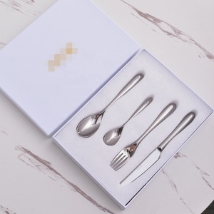 Offre Spéciale – Ensemble de Couverts de Mariage Effet Miroir en Acier Inoxydable – Lot de 4 Pièces - Product Image 2