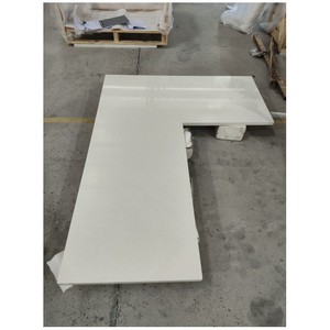 เคาน์เตอร์ครัวดีไซน์ทันสมัยพร้อมหินควอตซ์เทียมทนทานและทันสมัย - Product Image 4