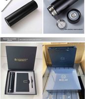 Ensemble cadeau de bureau écologique, bouteille d'eau, carnet, stylo plume, emballage cadeau d'affaires
