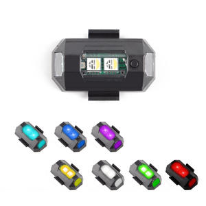 Mini lámpara de flash de advertencia de emergencia, accesorios para vehículos, carga Usb, luz nocturna estroboscópica Led Rgb de 7 colores para coches y motos - Product Image 5