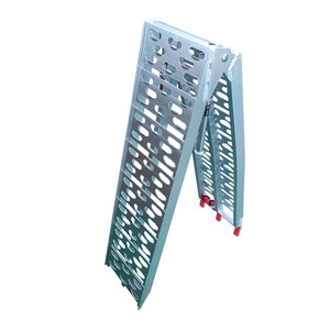 Rampes de chargement pliantes pour moteur <span class=keywords><strong>Rampe</strong></span> de tondeuse à gazon supérieure en aluminium pour ATV Pickup Truck Trailer Motorcycle Lawnmower - Product Image 4