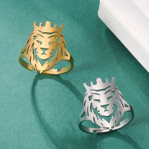 Anello Regolabile Myshape in Acciaio Inossidabile con Leone e Corona, Simbolo del Re della Giungla, Gioiello Classico Simbolo di Forza e Saggezza - Product Image 1