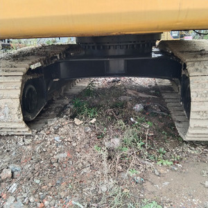 Excavatrice Caterpillar d'occasion CAT 325BL 325c 325d avec d'excellentes performances, modèles 325B/325DL/330B/330BL d'occasion en bon état de fonctionnement - Product Image 5
