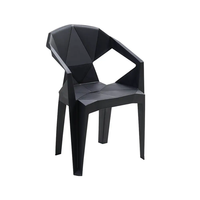 Chaises de salle à manger modernes d'extérieur en gros avec accoudoirs, chaises de restaurant empilables en plastique