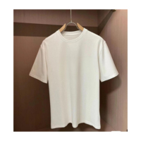 Nouveau modèle de t-shirt imprimé unisexe, respirant et confortable, idéal pour les tenues décontractées quotidiennes et les tenues de bureau.
