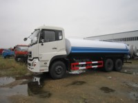 Camion-citerne à eau Dongfeng 6x4 22CBM Prix/Camion-citerne de transport d'eau à 10 roues à vendre