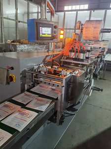 ماكينة آلية لطي وتغليف القفازات الطبية الجراحية المصنوعة من النتريل واللاتكس - Product Image 3