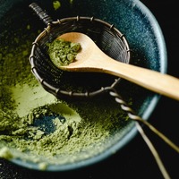 Poudre de Matcha Biologique Certifiée UE de Qualité Supérieure, Qualité Alimentaire, Thé Instantané en Sachet pour la Pâtisserie et la Confection de Gâteaux