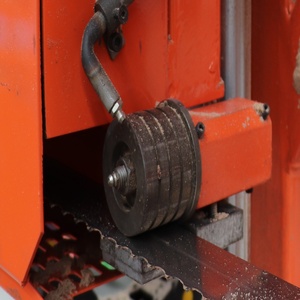 Système hydraulique horizontal de puissance HAHS40G, scie à ruban industrielle pour le sciage des bois durs - Product Image 3