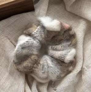 ที่คาดผมขนสัตว์ขนาดใหญ่สำหรับฤดูใบไม้ร่วงและฤดูหนาว ผ้าผูกผมนุ่มน่ารักหวานๆ สำหรับผู้หญิง - Product Image 5