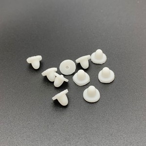 Bouchons d'oreilles en silicone, embouts d'oreilles en résine blanche, forme alimentaire ronde, accessoires de boucles d'oreilles DIY, bijoux de piercing unisexe - Product Image 1