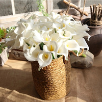 Großpackung Lebensechte Künstliche Calla-Lilien Mini-Bouquet Künstliche Blüten Handgefertigte Heimdekoration für Feiertage und Veranstaltungen mit Echtem Gefühl