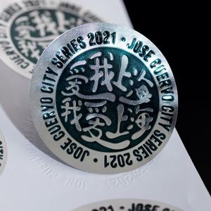Etiquetas Adhesivas de Vinilo Redondas con Logotipo en Relieve, Diseño Personalizado, Resistentes al Agua, Venta al Por Mayor para Perfumes - Product Image 1