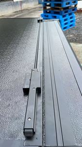 Cubiertas de <span class=keywords><strong>Camioneta</strong></span> Personalizadas para Nissan Titan, Aleación de Aluminio de Alta Calidad, Cubierta Rígida Plegable de Cuatro Pliegues con Cierre Impermeable - Product Image 3