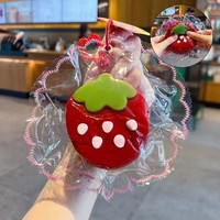 Jouet anti-stress réaliste en forme de gâteau aux fraises, jouet à presser en silicone souple, jouet porte-clés Kawaii en forme de nourriture pour soulager le stress, idéal comme cadeau ou pendentif