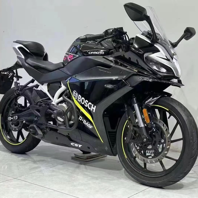 Good Appearance, 250cc Engine, Customized Version, TFT LCD Instrument Panel, Chunfeng Motorcycle