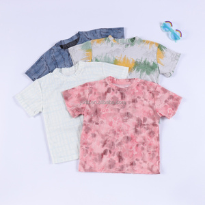 Camiseta Infantil de Manga Corta con Estampado Vintage, Efecto Desgastado, Textura Tie Dye, Tejido de Punto, Estampado Personalizado, Ligera y Transpirable - Product Image 2